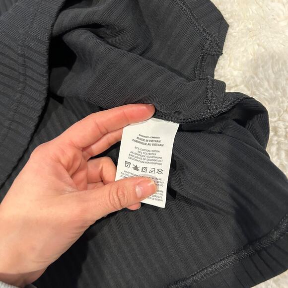 Nike Womens Plus SZ 2XL Black Ribbed Short Sleeve Crop Top - Picture 6 of 6